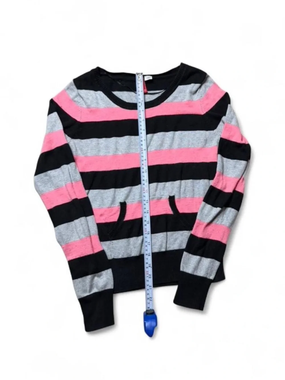 H&M vintage sweater - Picture 2 of 4